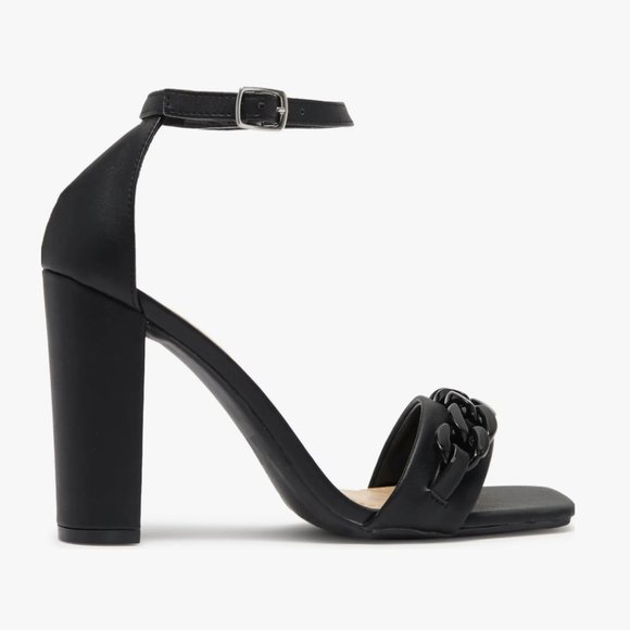 💙HP💙 Wild Diva Lounge Black Curb Chain Ankle Strap Block Heel Sandals 8.5 - Picture 2 of 4